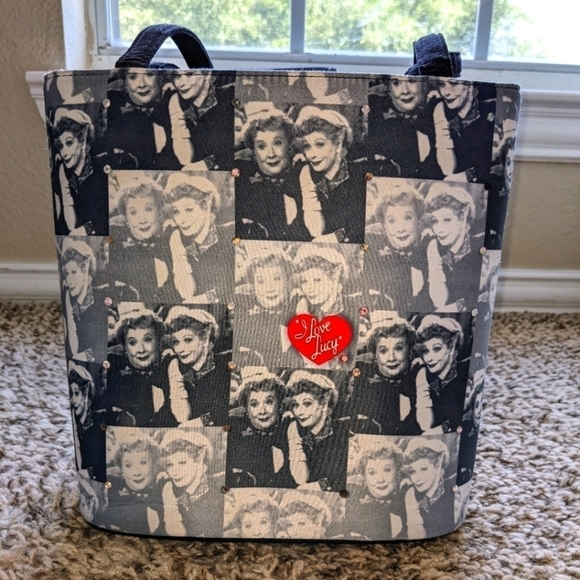 I Love Lucy Shoulder Bag and Matching Wallet "Ethel's Birthday" Episode - Picture 1 of 10